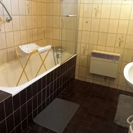 Charmante Maison Pres De La Foret De Chataigniers Prázdninový dům Ceyrat