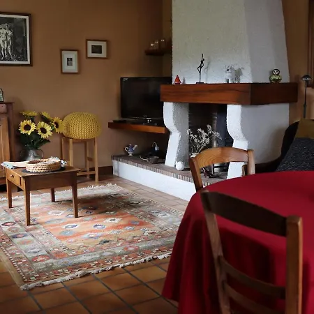 Charmante Maison Pres De La Foret De Chataigniers