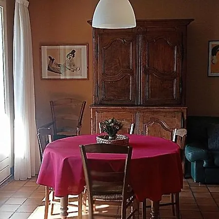 Charmante Maison Pres De La Foret De Chataigniers Ceyrat